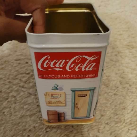 Vintage Collector Tin Bundle - Picture 4 of 12